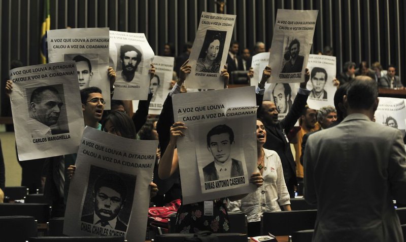 909389-protesto comissao de mortos-agencia brasil