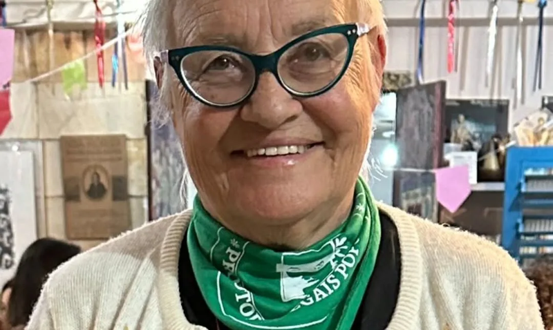 amelinha teles