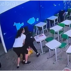 camera mostra ataque em escola - reproducao